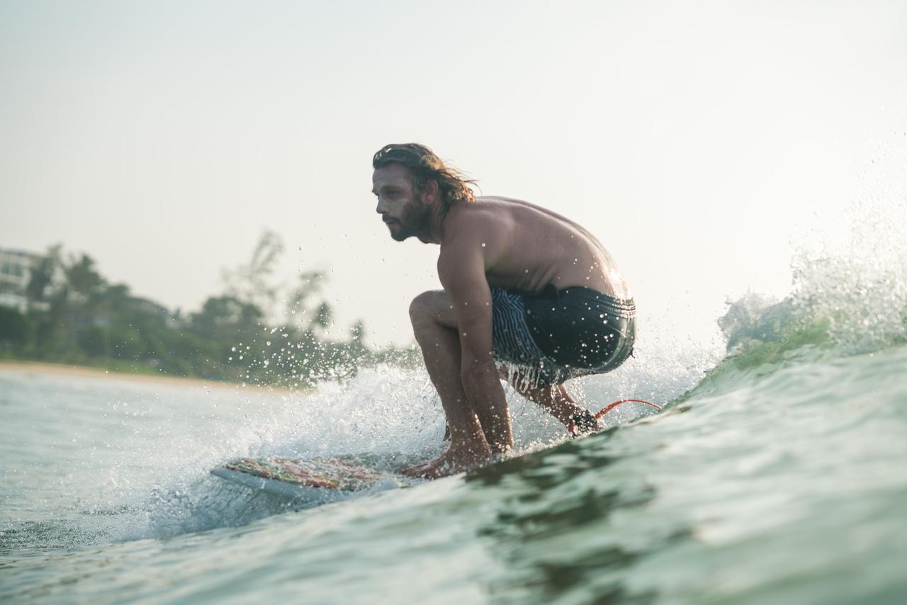 Ocean Bay Surf Resort Weligama Buitenkant foto